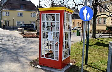 Bücherbox Mistelbach_Stadtgemeinde Mistelbach, Mark Schönmann